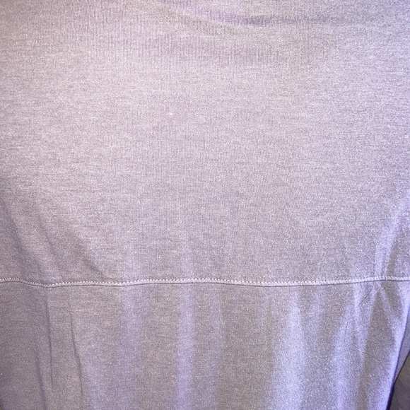 Size small Columbia OMNI Wick collared button down  cute lavender pastel purple - Picture 4 of 9